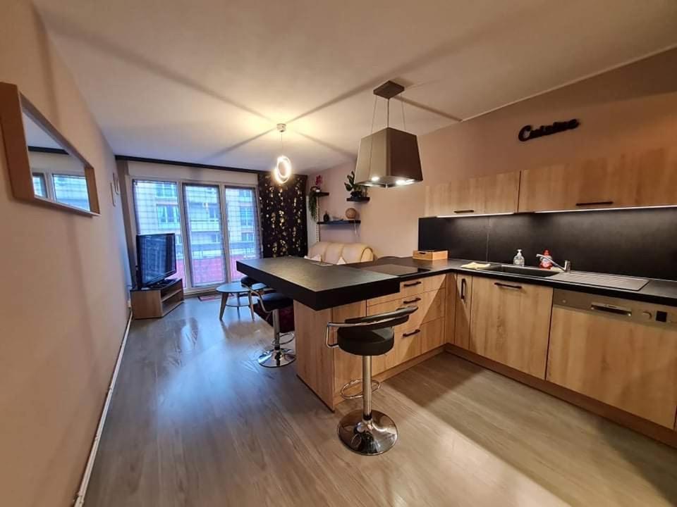 Chez Romain, Appartement Proche Commerces Et Centre Ville Avec Wifi Verdun-sur-Meuse Exterior photo